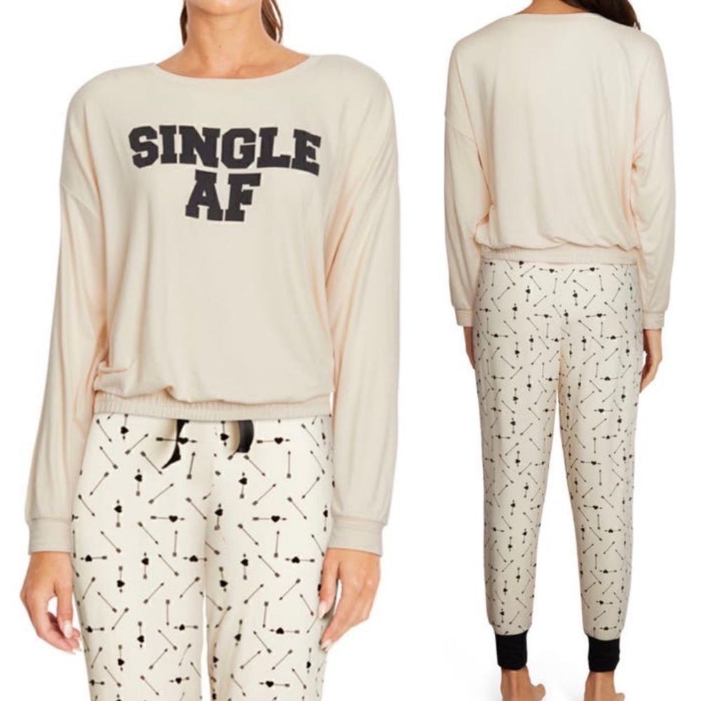 Wildfox Single AF Long Sleeve Pants Pajama Set Sz M NWT